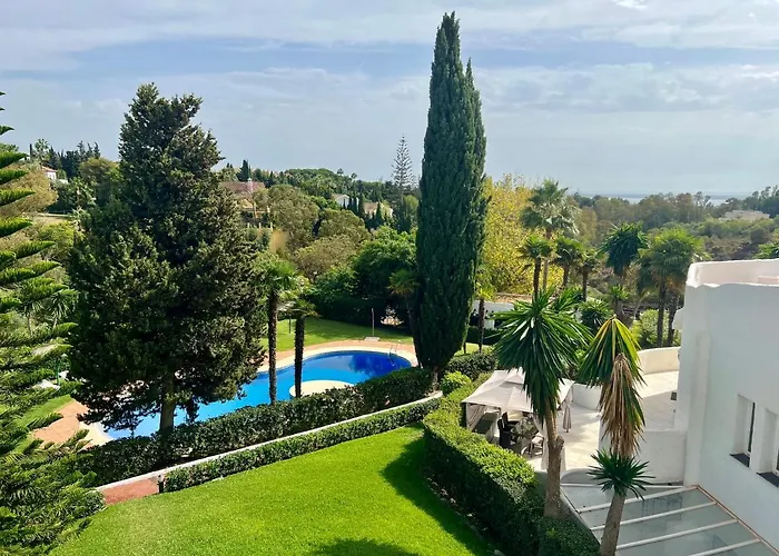 Apartamento Superb Townhouse In Golden Mile Marbella