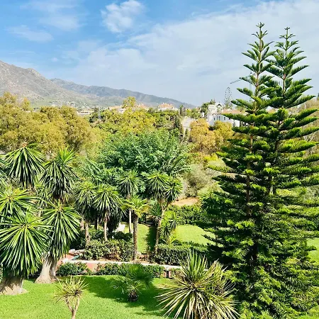 Superb Townhouse In Golden Mile Marbella